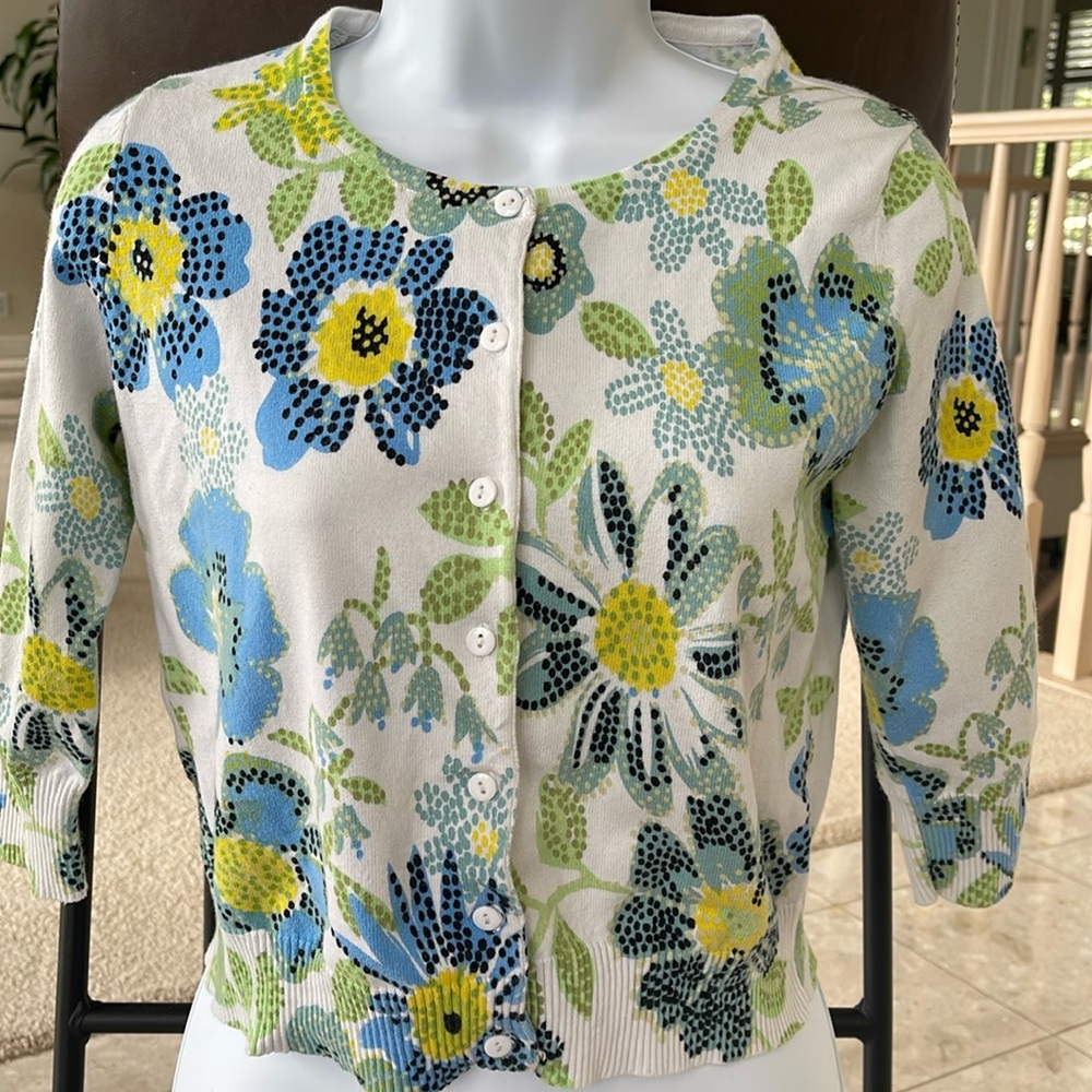 Women’s cardigan